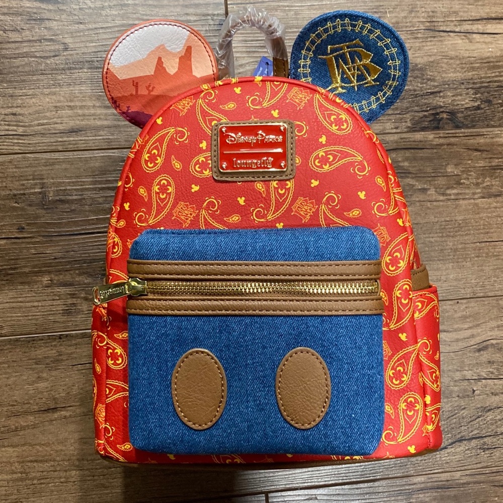 Loungefly Big Thunder Mountain mini backpack 🎢